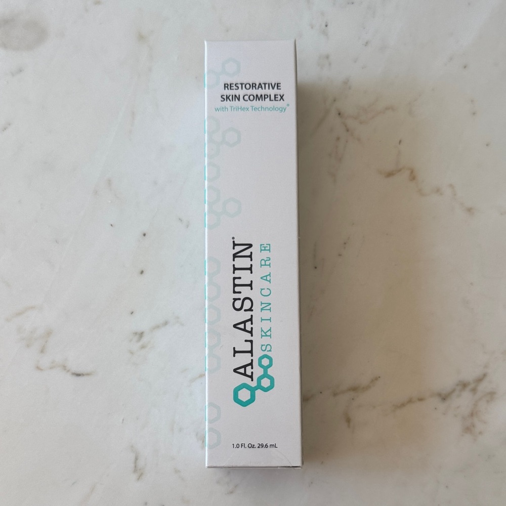 Alastin Skincare Restorative Skin Complex - White